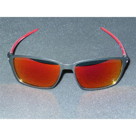 chainlink ferrari commercial grade chainlink A Closer Look At The Oakley Tincan Sunglasses